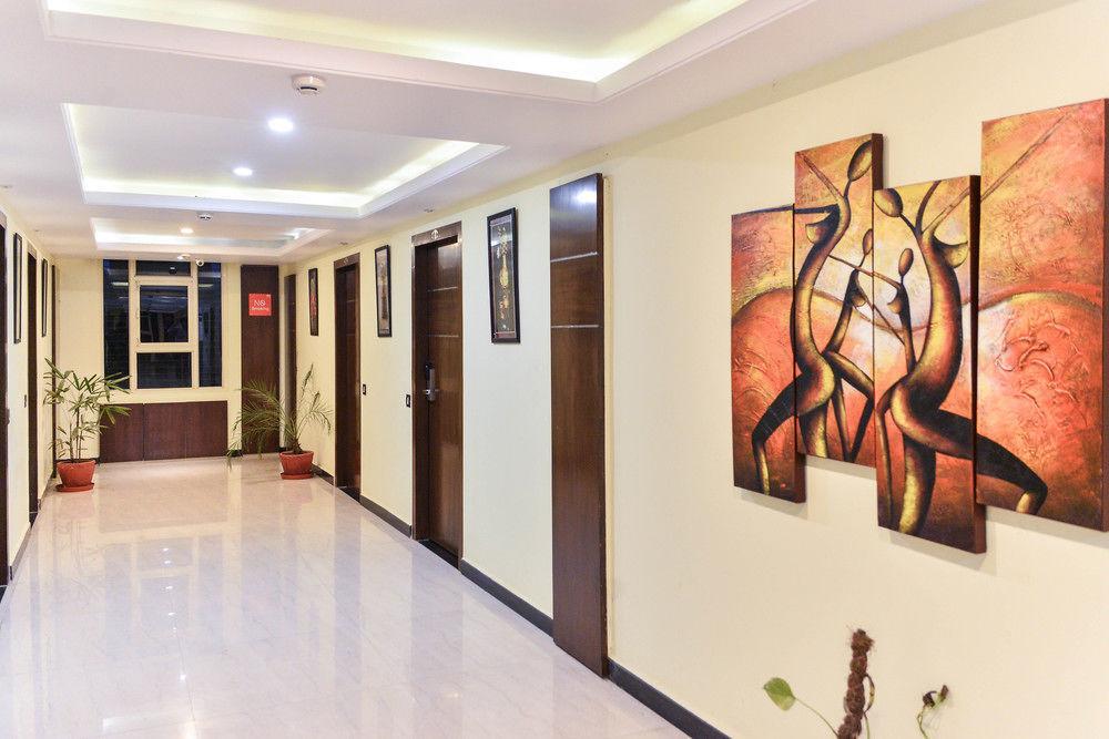 מלון ורנאסי Puja Residency מראה חיצוני תמונה